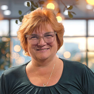 Mary Ellen Robertson