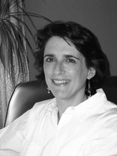 Jennifer deBeer Charno