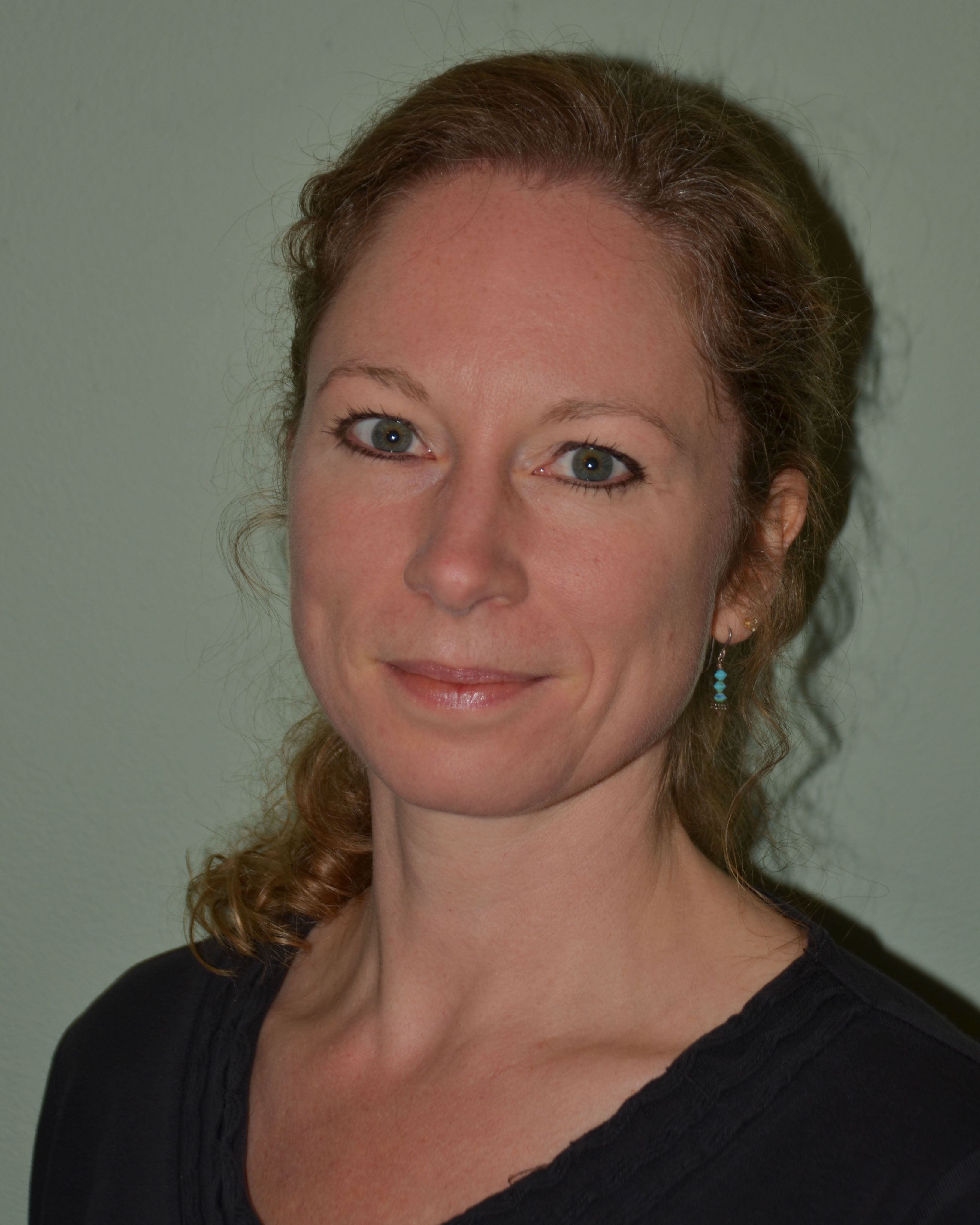 Laurie R. Oliver