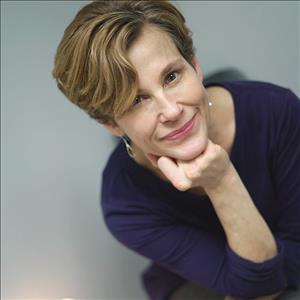 Dorina Leslie