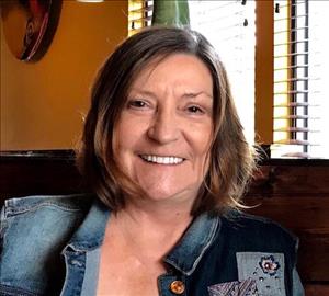 Carolyn J. Lowe