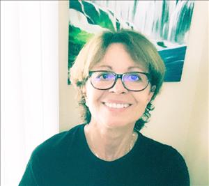 Catherine Gj Housseau