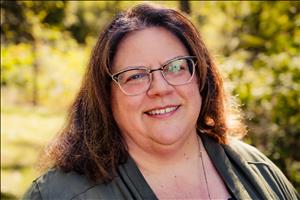 Jennifer J. Yeager