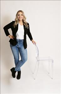 Carrie Weinberg