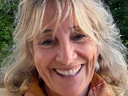 Carleen Holland