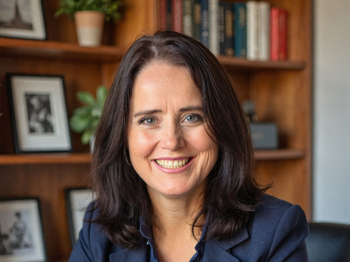 Naomi Asay